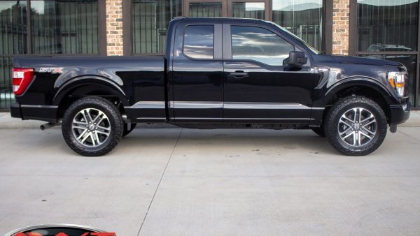 2021 Black Ford F150