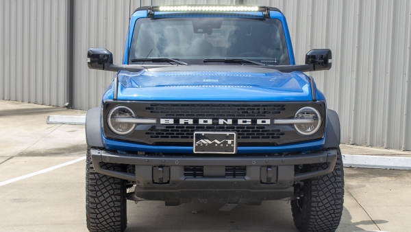 Antimatter Blue Metallic 2021 Ford Bronco