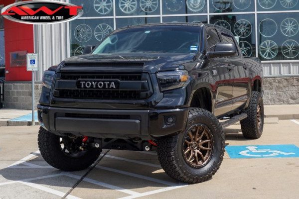 Black 2014 Toyota Tundra