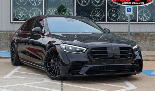 Black 2022 Mercedes S580