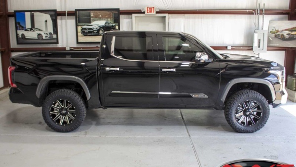 Black 2022 Toyota Tundra