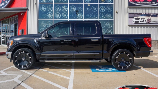 Black 2023 Ford F150