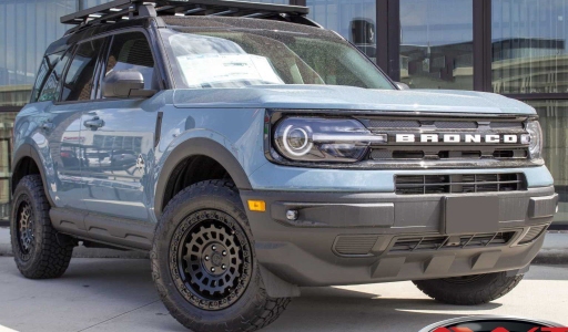 Blue 2022 Ford Bronco Sport