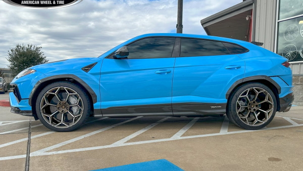 Blue 2023 Lamborghini Urus