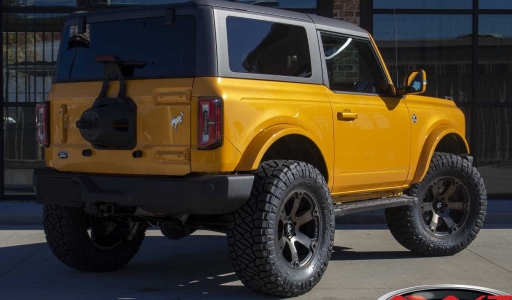 Cyber Orange 2022 Ford Bronco