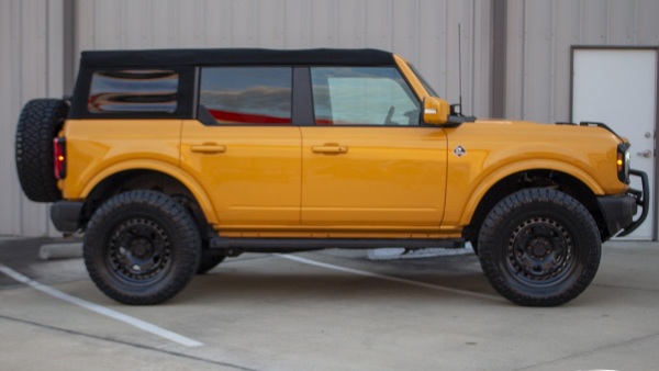 Cyber Orange 2021 Ford Bronco