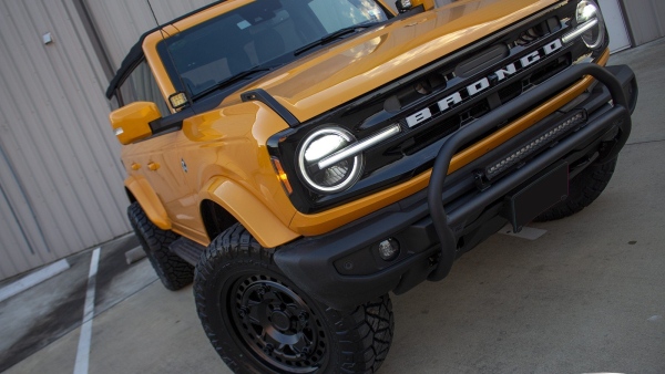 Cyber Orange 2021 Ford Bronco