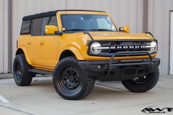 Cyber Orange 2021 Ford Bronco