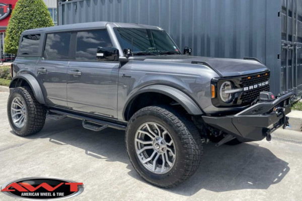 Gray 2022 Ford Bronco