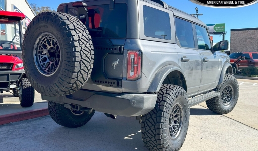 Gray 2023 Ford Bronco