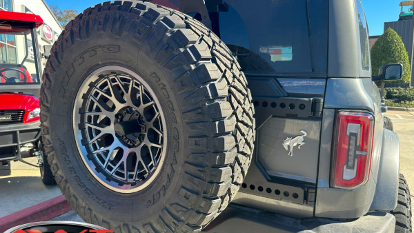 Gray 2023 Ford Bronco