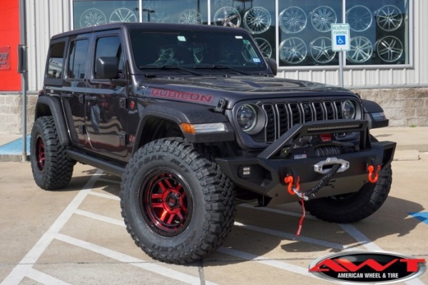 Gray 2023 Jeep Wrangler Unlimited Rubicon JL