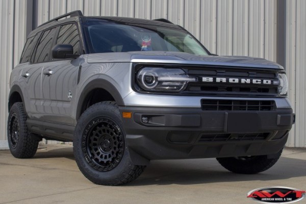 Iconic Silver 2021 Ford Bronco Sport