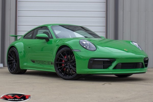 Python Green 2021 Porsche 911 Turbo