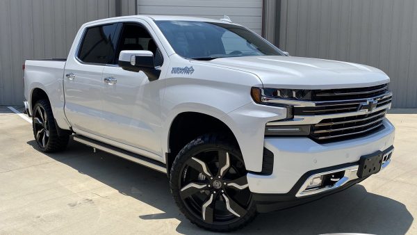 White 2020 Chevrolet Silverado 1500