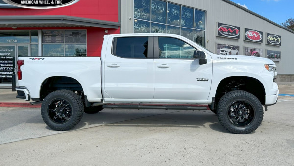 White 2023 Chevrolet Silverado 1500