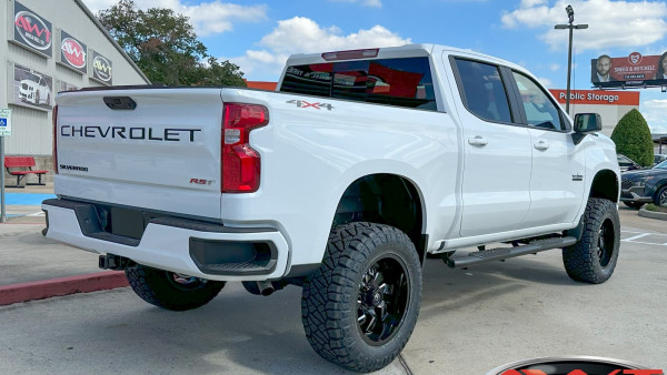 White 2023 Chevrolet Silverado 1500