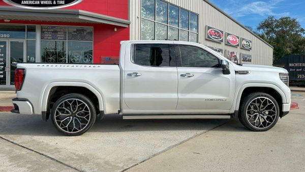 White GMC Sierra 1500 Denali Harley Davidson Edition