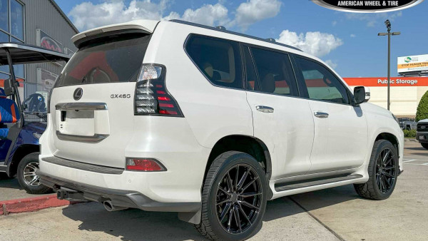 White Lexus GX460